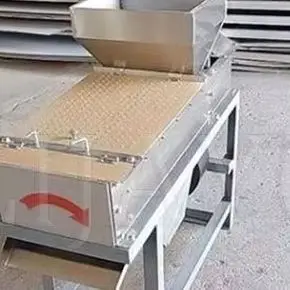 

Groundnut Red Skin Peeling Machine Almond Red Peanut Removing Machine