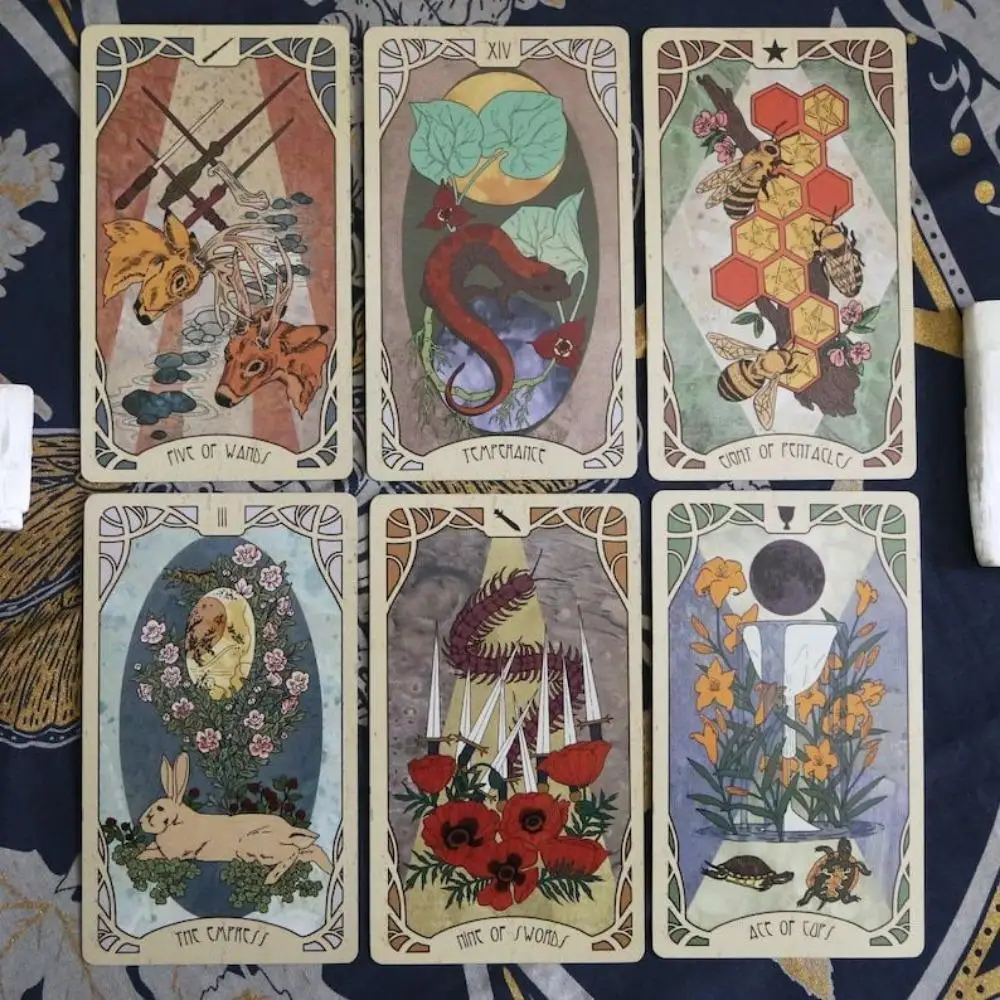 Tarot de la hija de Forager 78 cartas ilustradas únicas con motivos y narrativos encontrados en la flora y la fauna 10,3*6 cm