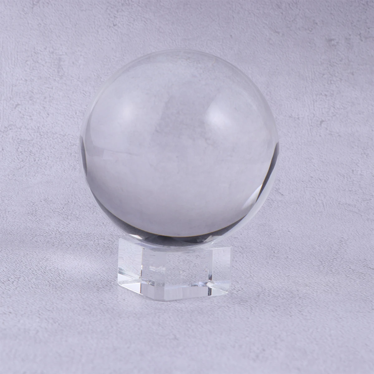 

Crystal Ball Sphere Transparent Glass Solid Display Ornament Feng Shui Collection Photography Prop Wedding Office Decor