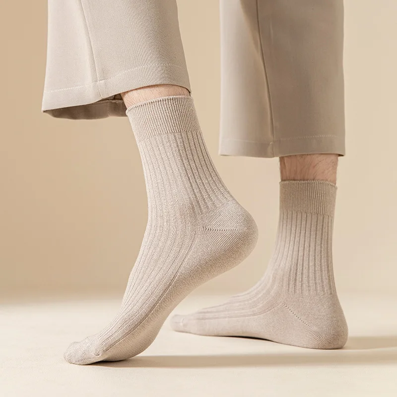 

3 Pairs Men Crew Socks Black and White Middle Tube Streetwear Soft Breathable Cotton Casual Socks