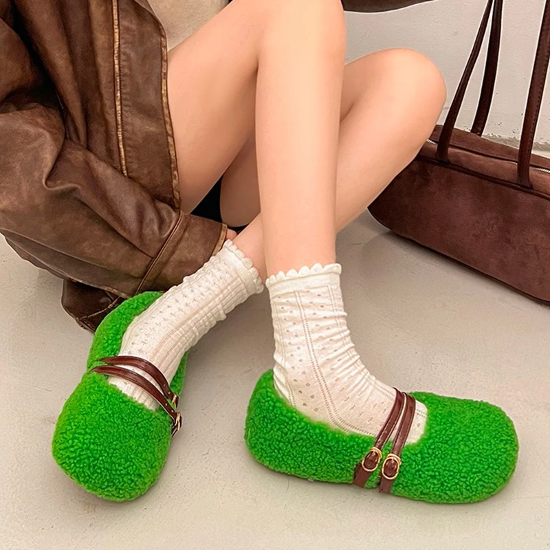 الفراء النساء أحذية مسطحة شتاء دافئ أحذية رياضية مريحة موضة حذاء كاجوال الضحلة عدم الانزلاق امرأة أحذية رياضية 2025 الاتجاه بوتاس موهير #2