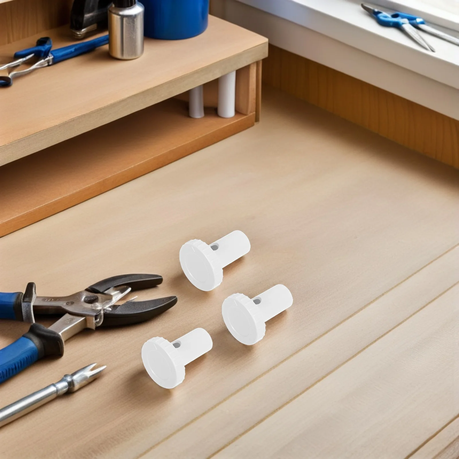 

5Pcs Cooler Leakproof Drain Plugs Replacement Round Plastic Screw Caps for Freezer Refrigerator Drain Hole Stoppers