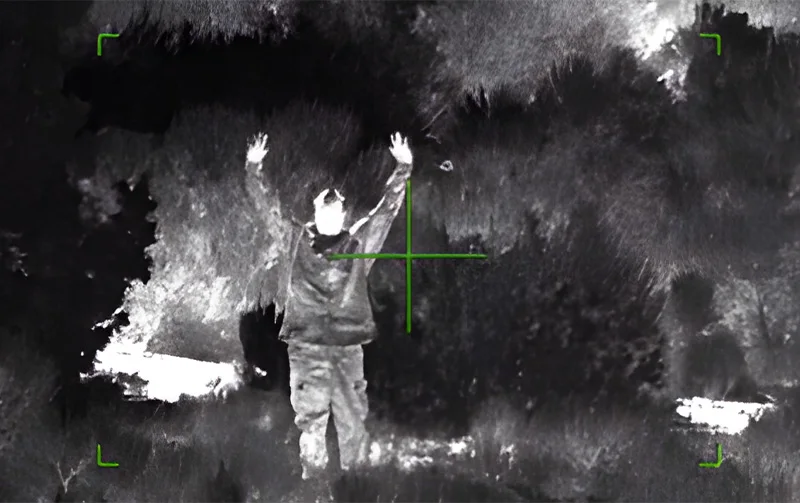 Multifunctional Outdoor Sports Combat Helmet with Rugged Tactical Design for Self-Defense and Safety Protection