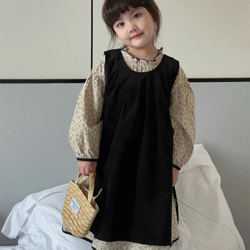 Autumn New Childrens Clothing Korean Girl Corduroy Vest Skirt Dress Simple Fashion 2024 Versatile Sweet Fashion Simple