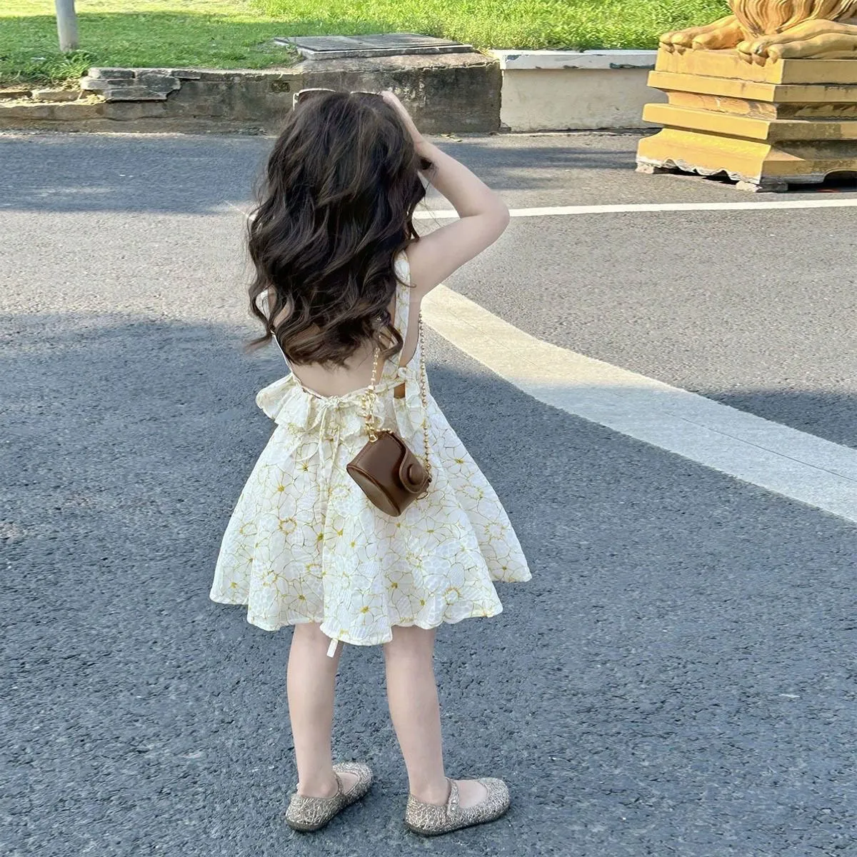 Girls dress summer children's suspender new girls halter skirt baby princess skirt