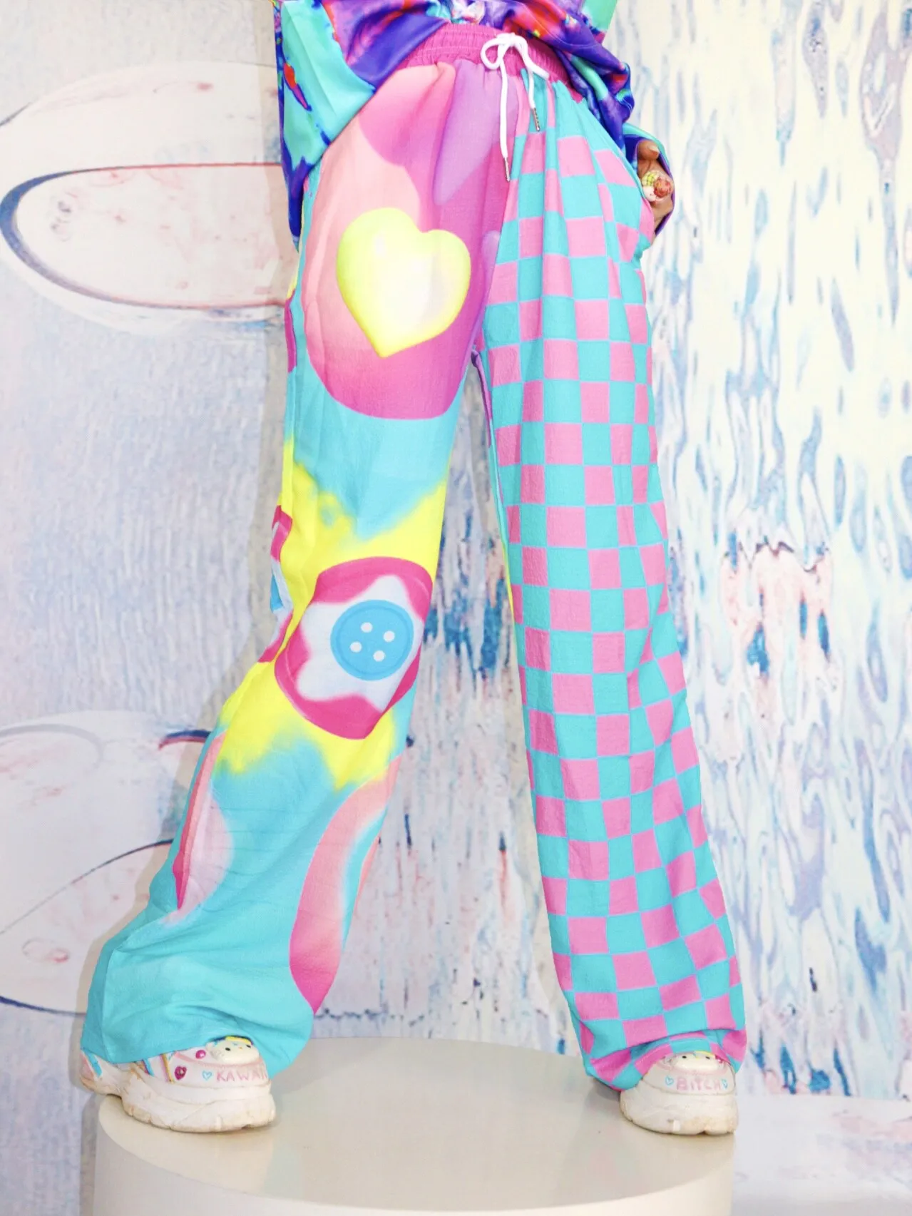 Asymmetrical Checkerboard Heart Cool 3D Print Harajuku-style Subcultural Pants, Suitable for Everyday / Street / Hot Girl Style