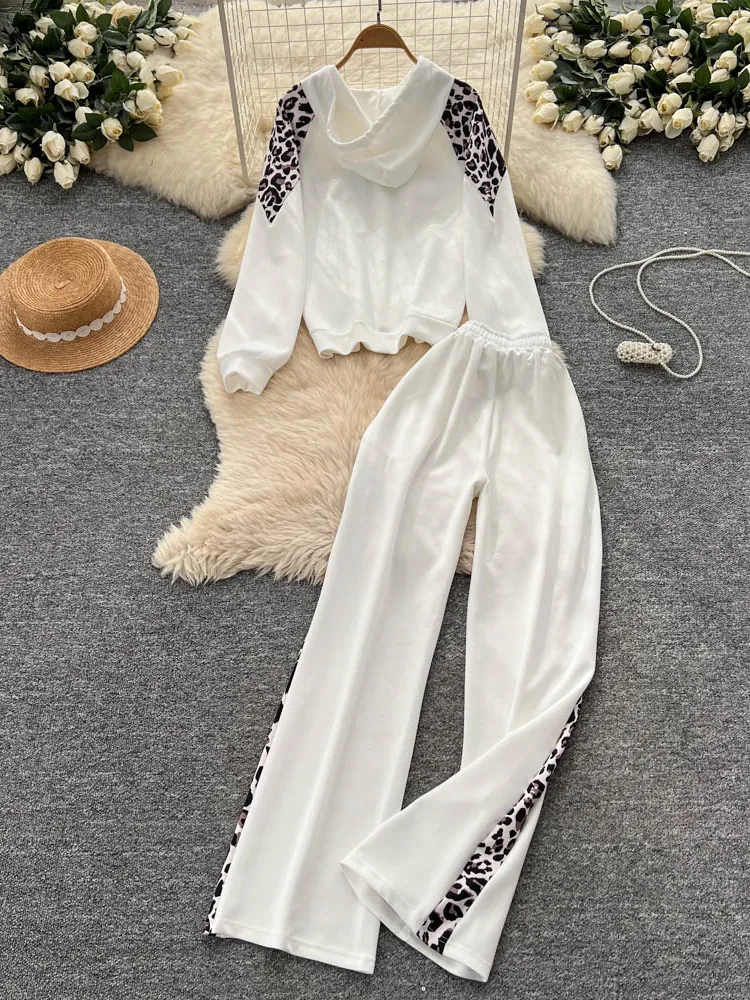 

Fashionable Casual Suit for Women Versatile Leopard Print Hooded Top High Waist Wide Leg Pants