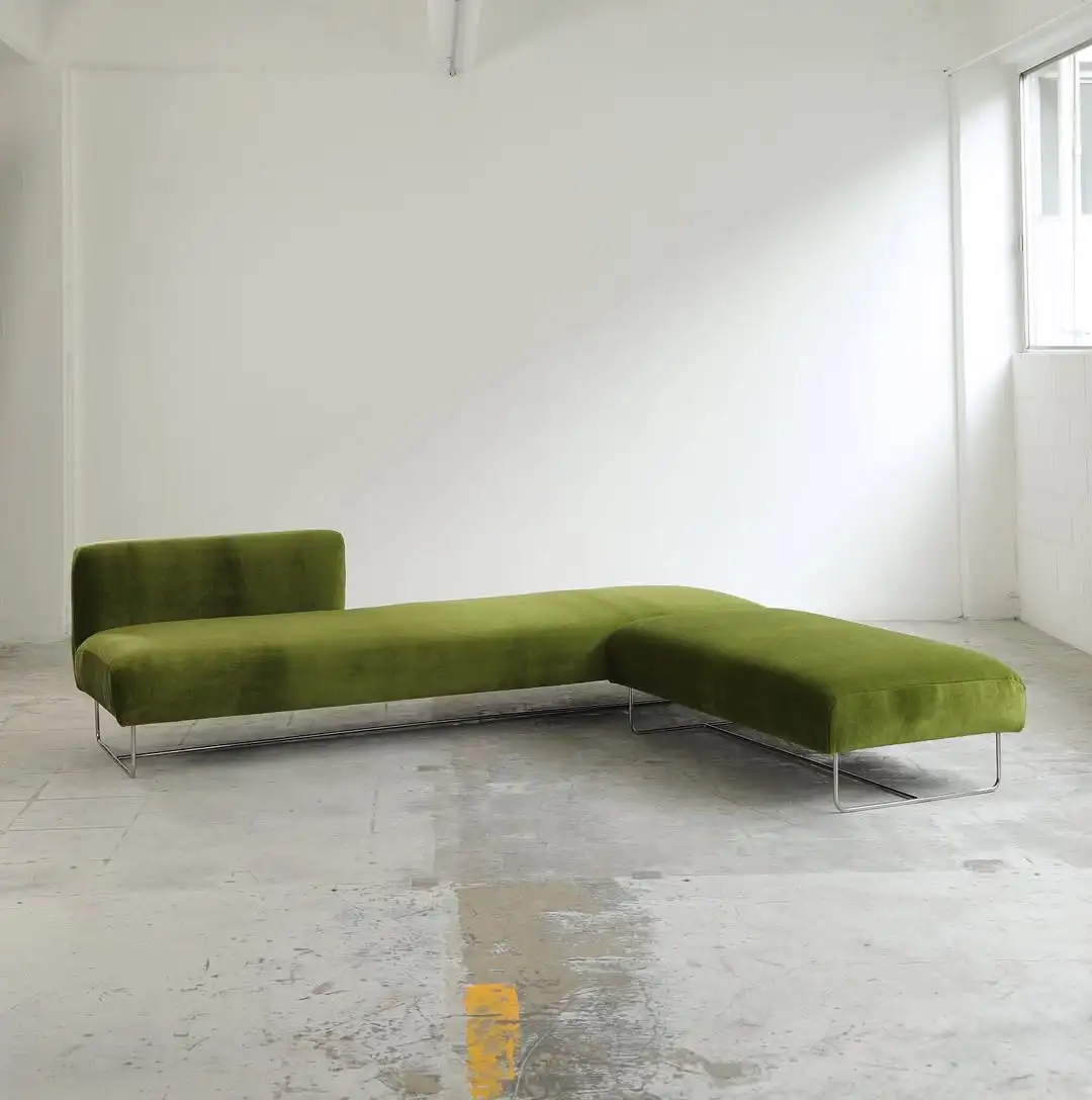 

&c Nordic Minimalist Green Velvet Fabric L-shaped Sofa Chaise-longue with Metal Legs, Living Room Set, Two-sided Sofa