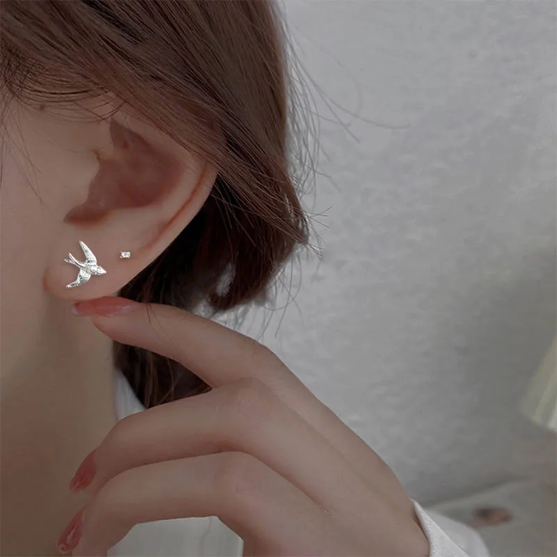 Frosted Spring Swallow Stid Earrings for Women Stylish Birthday Gift Silver Plated Jewelry Accessory for Ladies And Girls