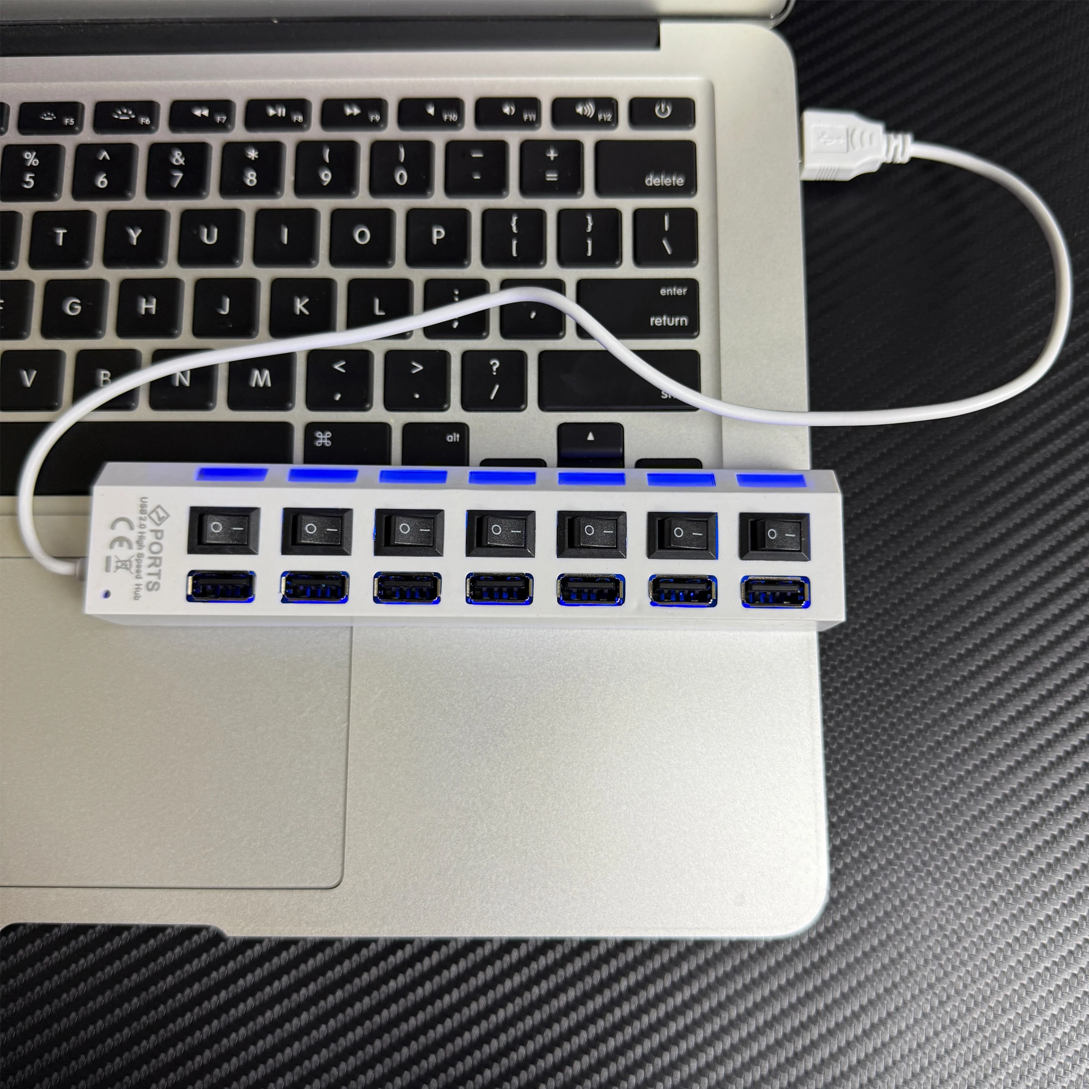 Safe 7-Port USB 2.0 Splitter - Anti-Burnout Protection, High-Speed Synchronous Transmission, USB Expansion for PC/Laptop/Devices