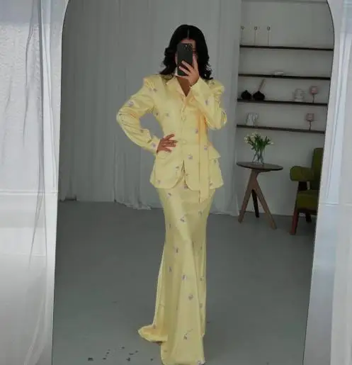 

Женский комплект из двух предметов, весна-осень 2024, новый темпераментный однотонный комплект с длинными рукавами и тонкая длинная юбка с высокой талией