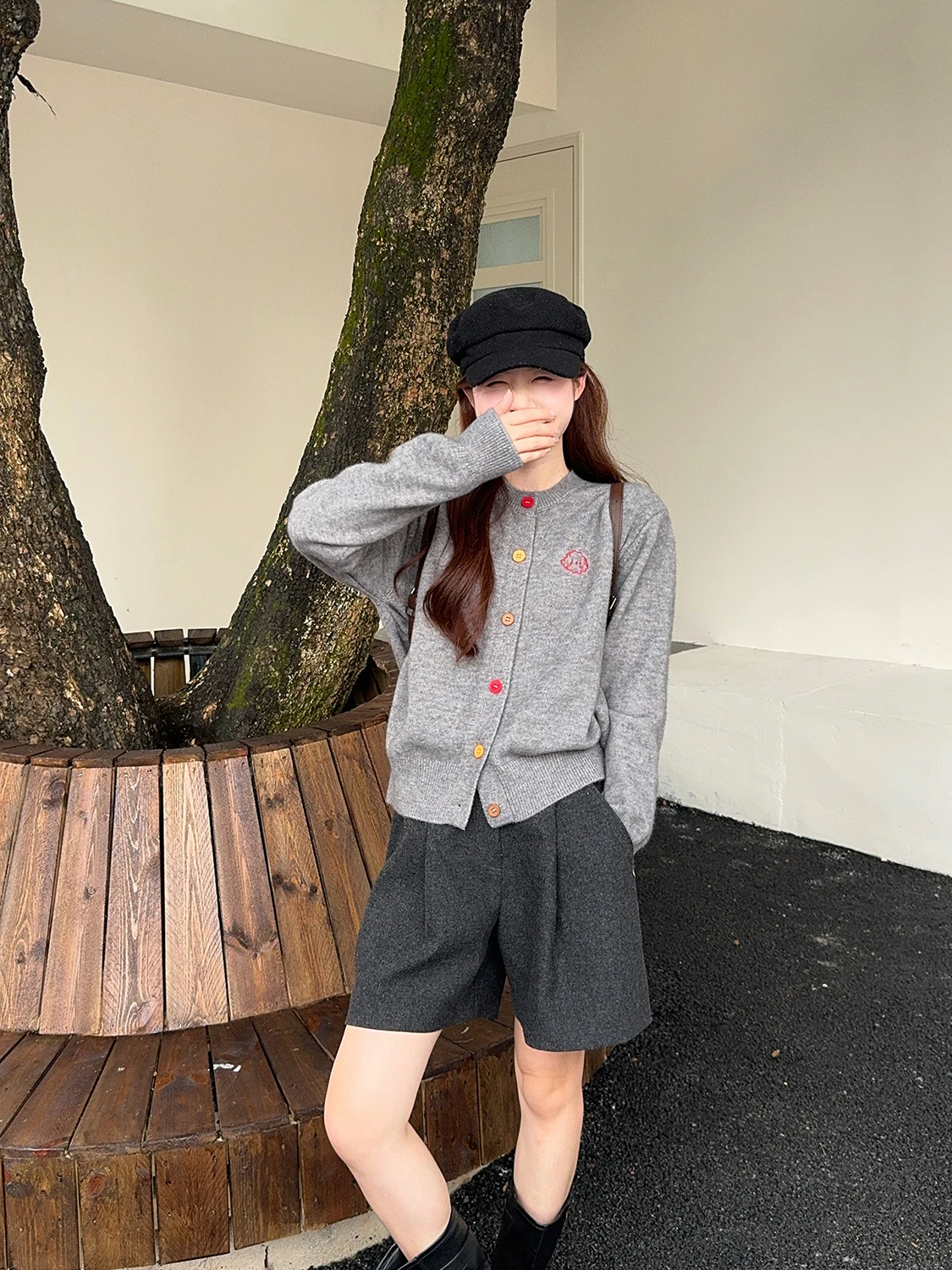 الرجعية الكلب التطريز اللون زر محبوك سترة مفتوحة المرأة فضفاضة تنوعا التخسيس سترة Jaet العصرية أوائل الخريف N...