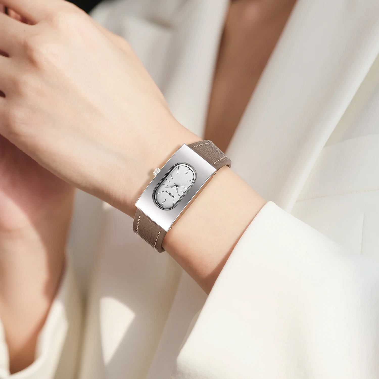 

Ladies High-End Light Luxury Belt Fashion Quartz Watch