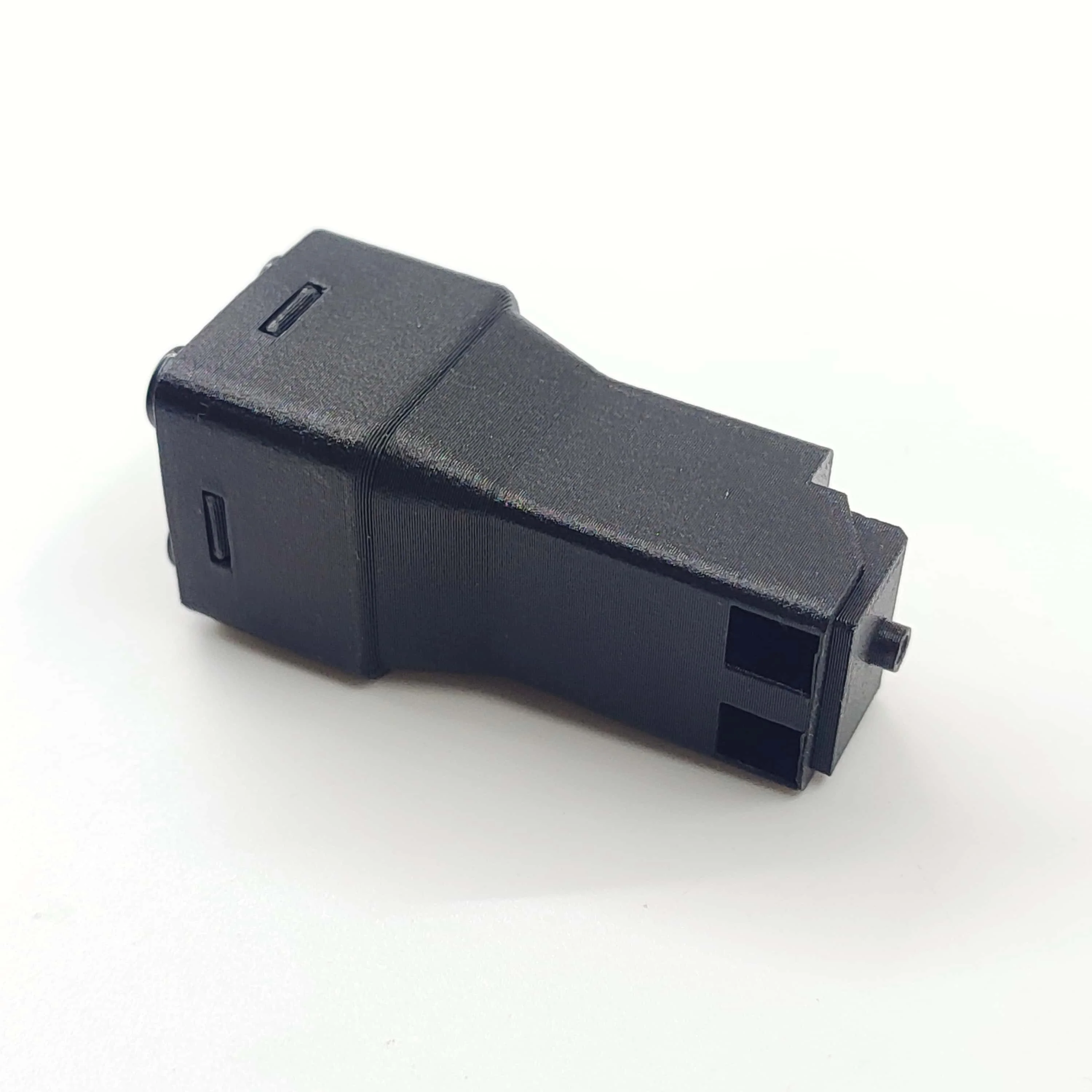 8 w 1 – wielofunkcyjny hub do drukarek 3D, kompatybilny z filamentami w 8 kolorach, przeznaczony do drukarek 3D ANYCUBIC Kobra S1 / Kobra 3 Max / Kobra 3 – części i akcesoria. — zdjęcie produktu 5