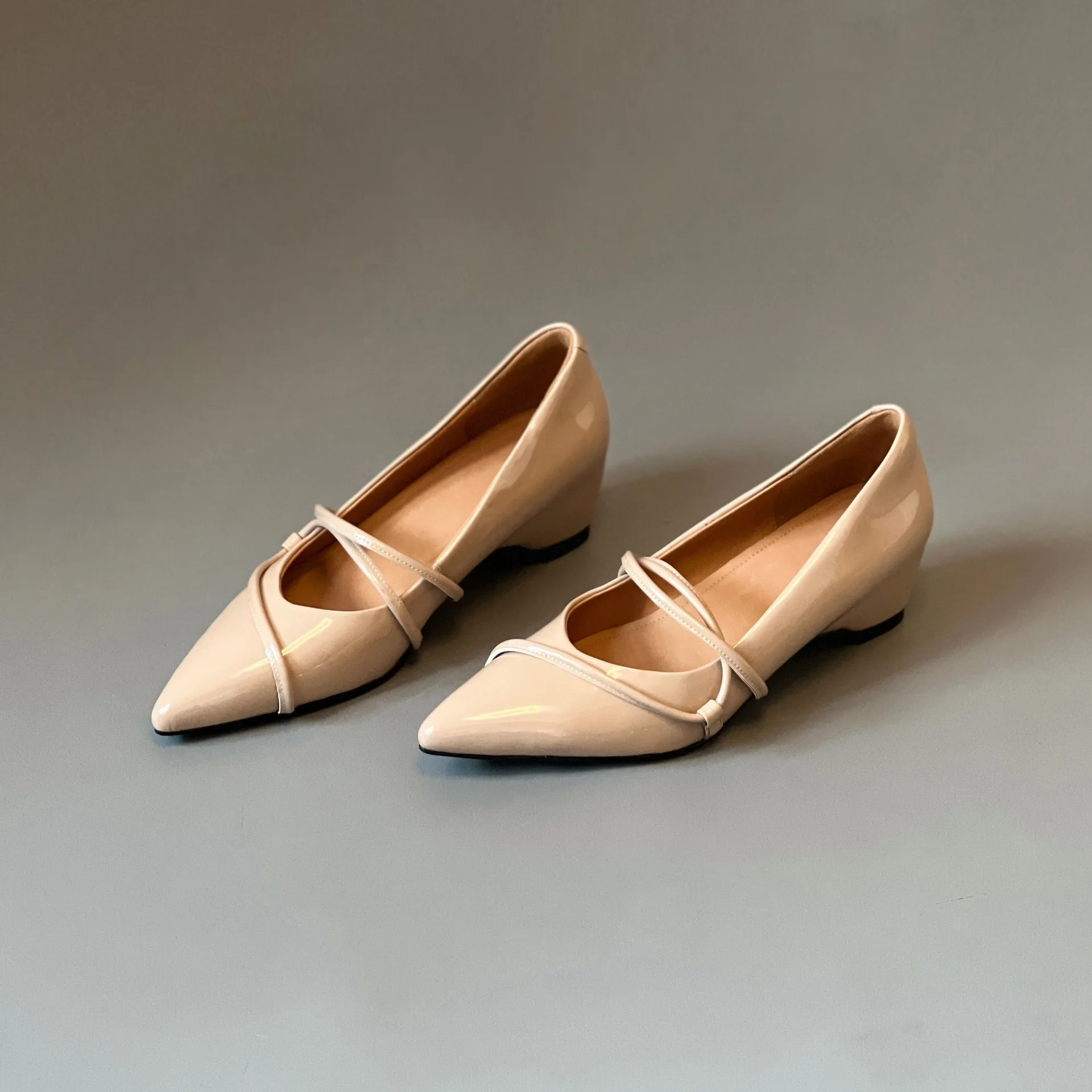 Women's Mary Jane shoes pointed-toe 2026 new style with hidden heel lift and wrap-around design shoes for women