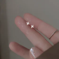 Simple Piercing Stud Earrings for Women Four Pointed Star Zircon Silver Color Cartilage Asymmetry Pendiente Fashion Jewelry