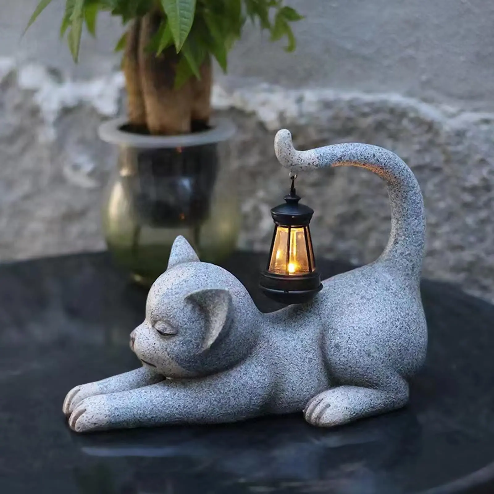 

Garden Cat Statue with Solar Lantern, Garden Sculpture Decor Animal Figurines Cute Cat for Yard Lawn Patio Outdoor Ornament