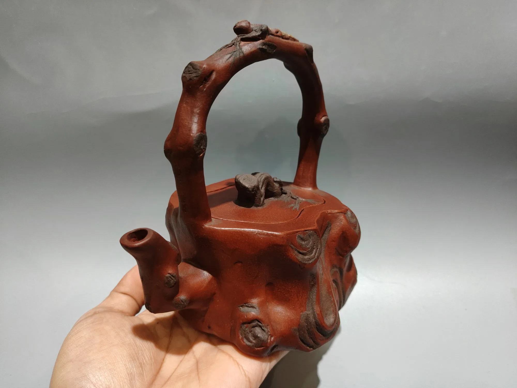 Yixing Purple clay teapot Pine Needle Beam Pot Tree Root Texture Pot Kettle Teapot flagon Gather fortune Office