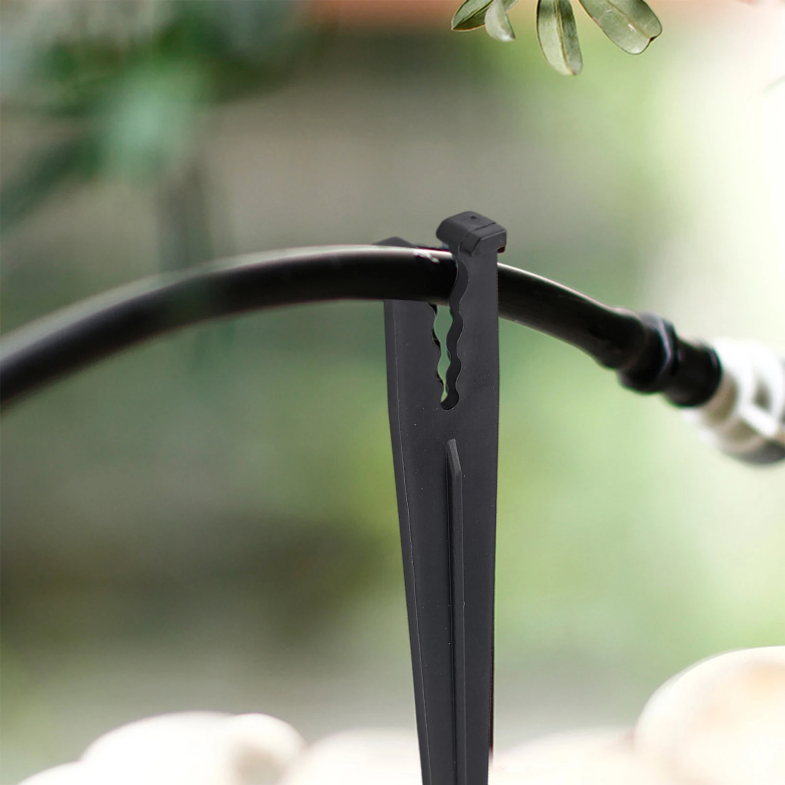 

Resistance To Wear Agricultural Agricultural Water Saving Irrigation Resistance To Wear Designed For Fixing Hoses Bracket