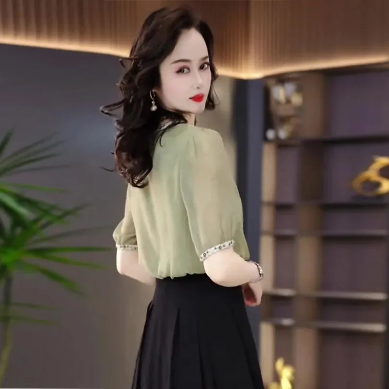 Blusa de gasa verde salvia para mujer, cuello recortado, pajarita, manga corta, elegante top de oficina