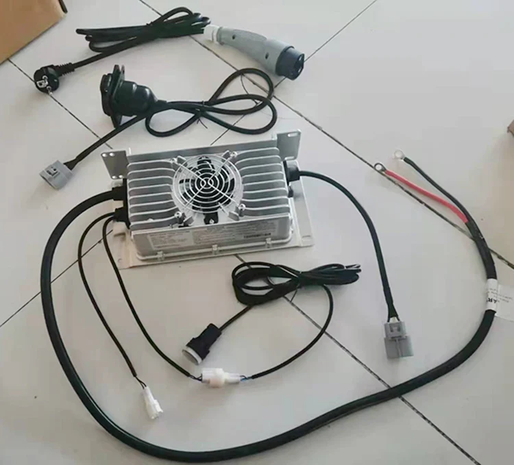 12S LiFePO4 배터리 팩용 알루미늄 충전기, 방수 충전기 지원, CC/CV 3.65V * 12 = 43.8V, 43.8V, 25A, 36V