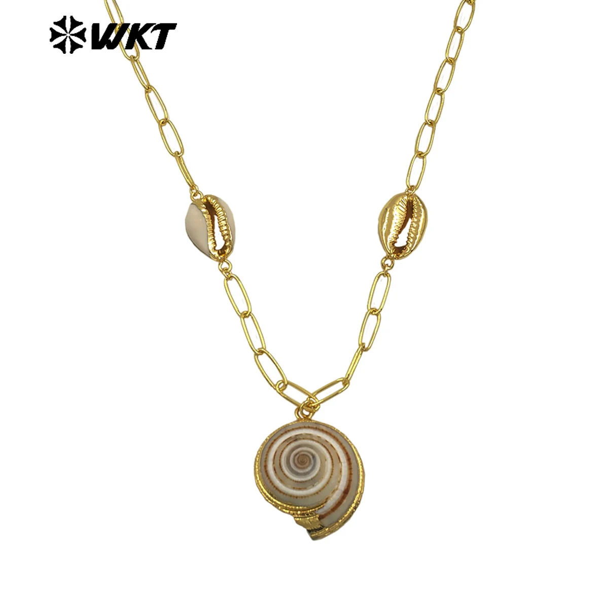 WT-JN318 Wonderful Design Natural Shell Necklace One Big And Two Samll Charms With Gold Plated Chain Women Fashion Jewelry