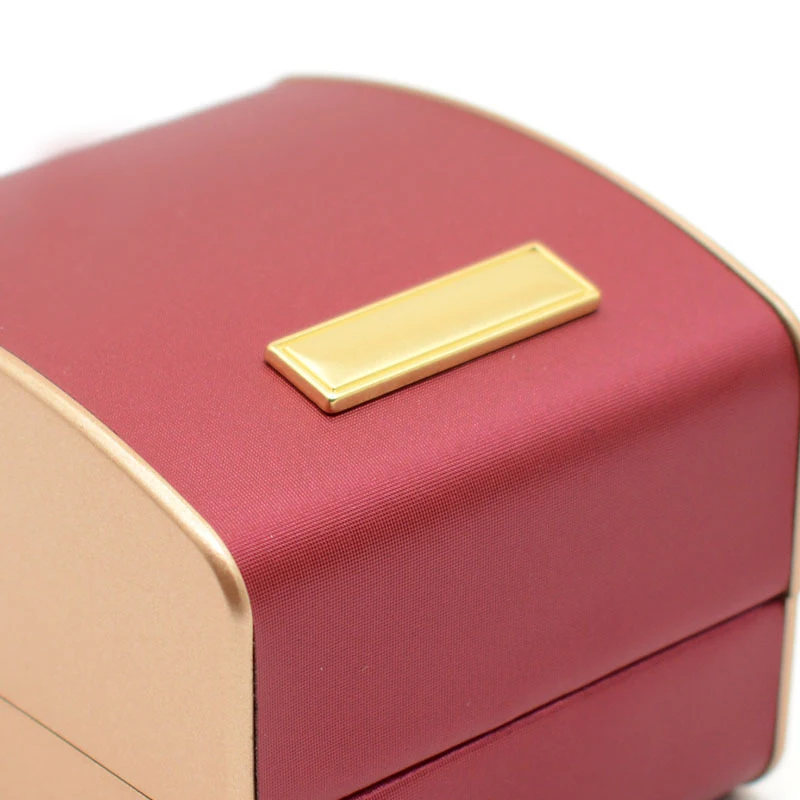 Luxury Curved Edge PU Leather Bangle Box with Metal Label, Jewelry Organizer Gift Case