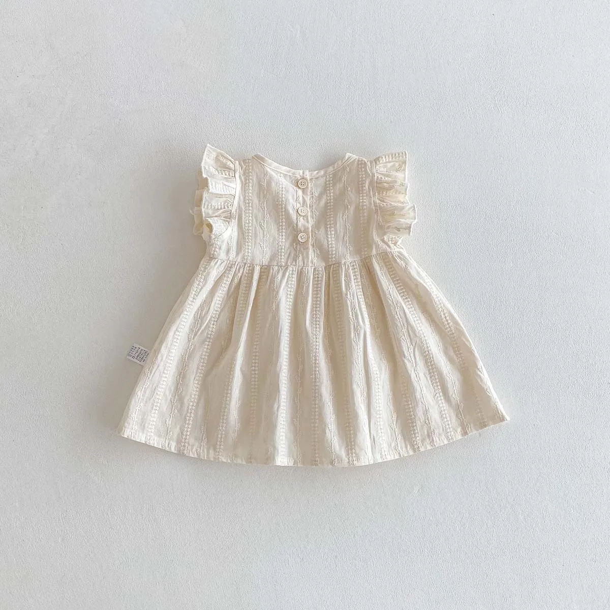 Кружевное платье из чистого хлопка с летящими рукавами для девочек, новый летний стиль, стильная юбка с карманами и вышивкой для младенцев и маленьких детей