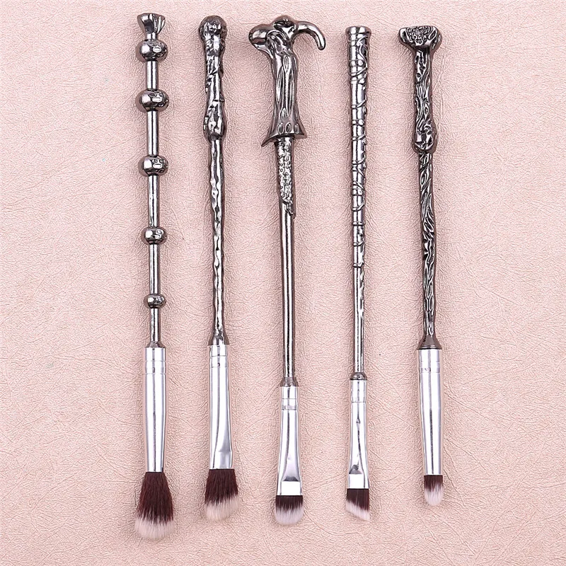 5pcs Magic Wand Metal Handle Makeup Brushes Professional Cosmetics Tools Eyeshadow Powder Foundation Brush For Women Girl Gift