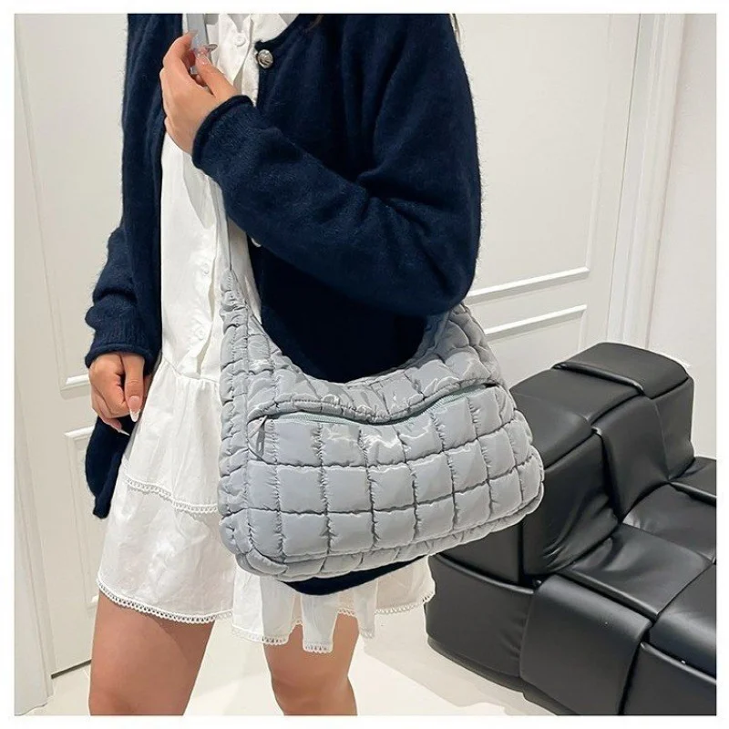 

Famous Designer Women's Handbag Leather Crossbody Bag Elegant Classic Shoulder Bag For Ladies Fashion Statement