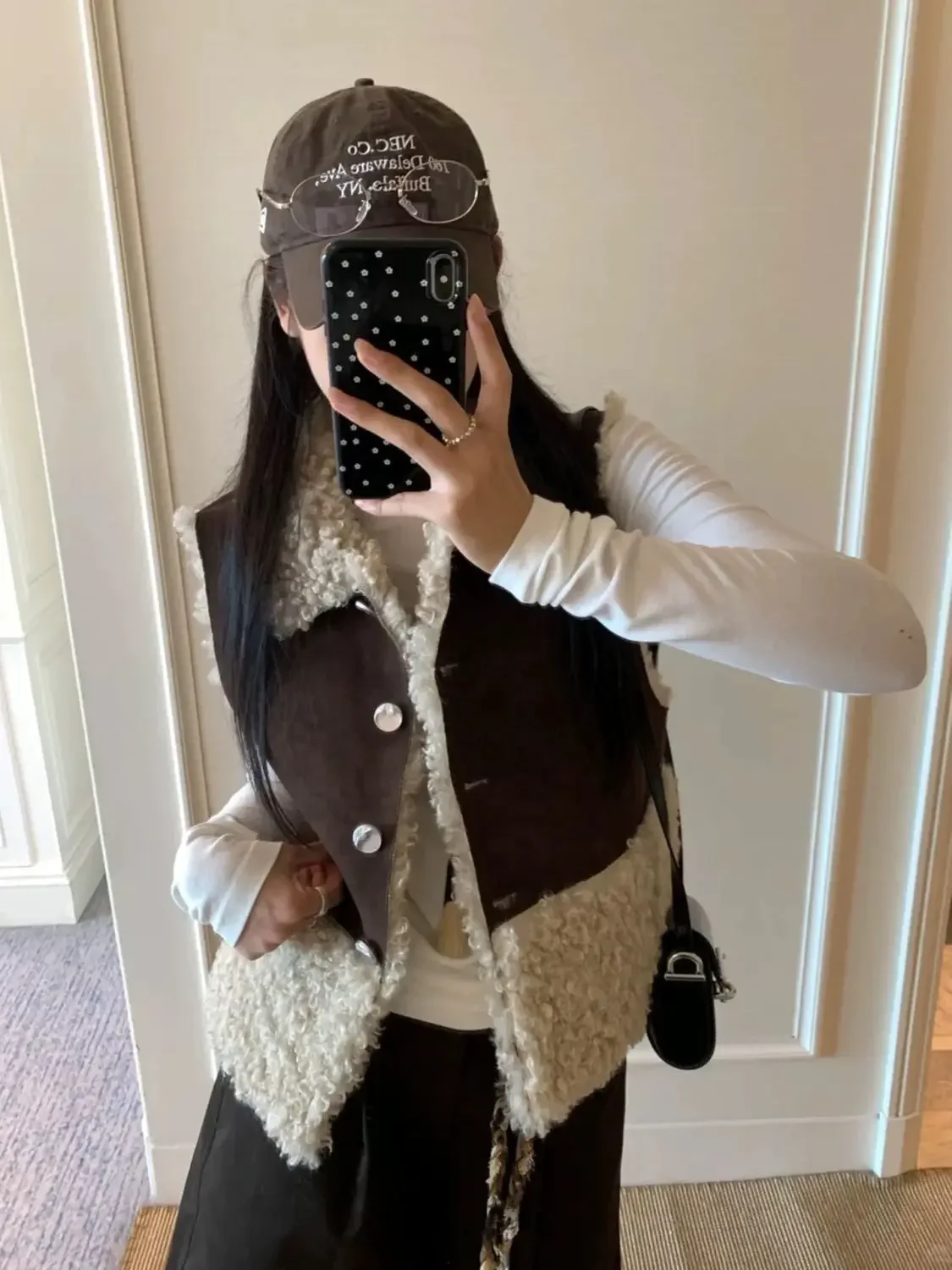 Chaleco integrado de piel de cordero para otoño e invierno, nuevo abrigo sin mangas, chaleco personalizado de moda cálida para mujer