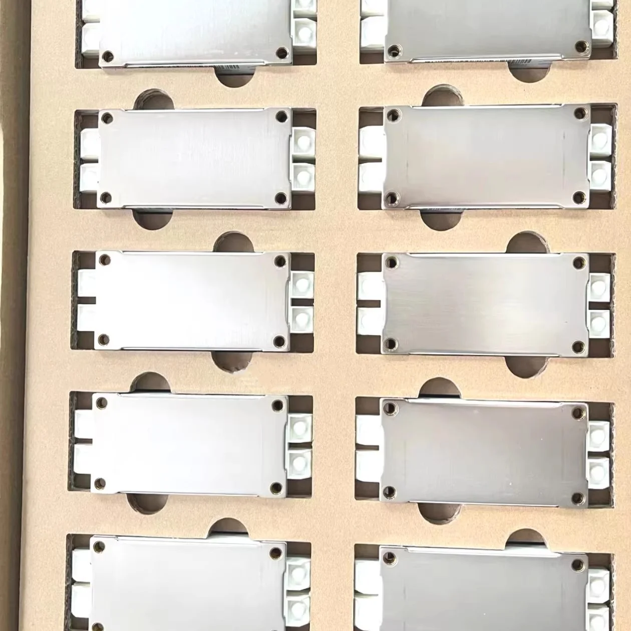 

Модуль IGBT FF600R17ME4 FF450R17ME4, новый модуль