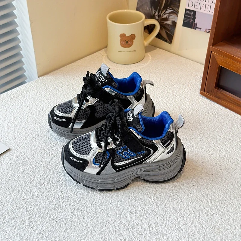 

Children's Shoes Boys Girls Sports Shoes 2025 New Fashion Kids Outdoor Running Sneakers Fashion Mesh Dad Kids Shoes