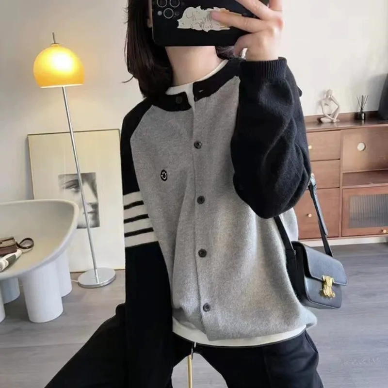 

Casual age reduction smiling face color embroidery TB cashmere knit cardigan women spring and autumn loose sweater wool coat