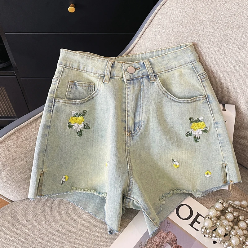 High Waist Fashion Women Flower Embroidery Short Jeans Female Summer Vintage Streetwear Casual Denim Shorts 2024 New Clothing