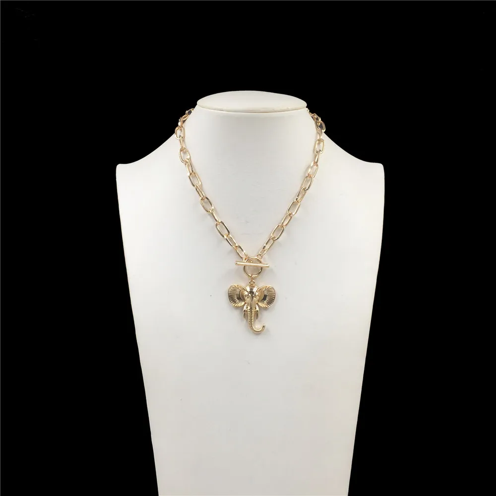 قلادة ذهبية على شكل فيل للنساء ، قلادة عصرية على شكل فيل #3