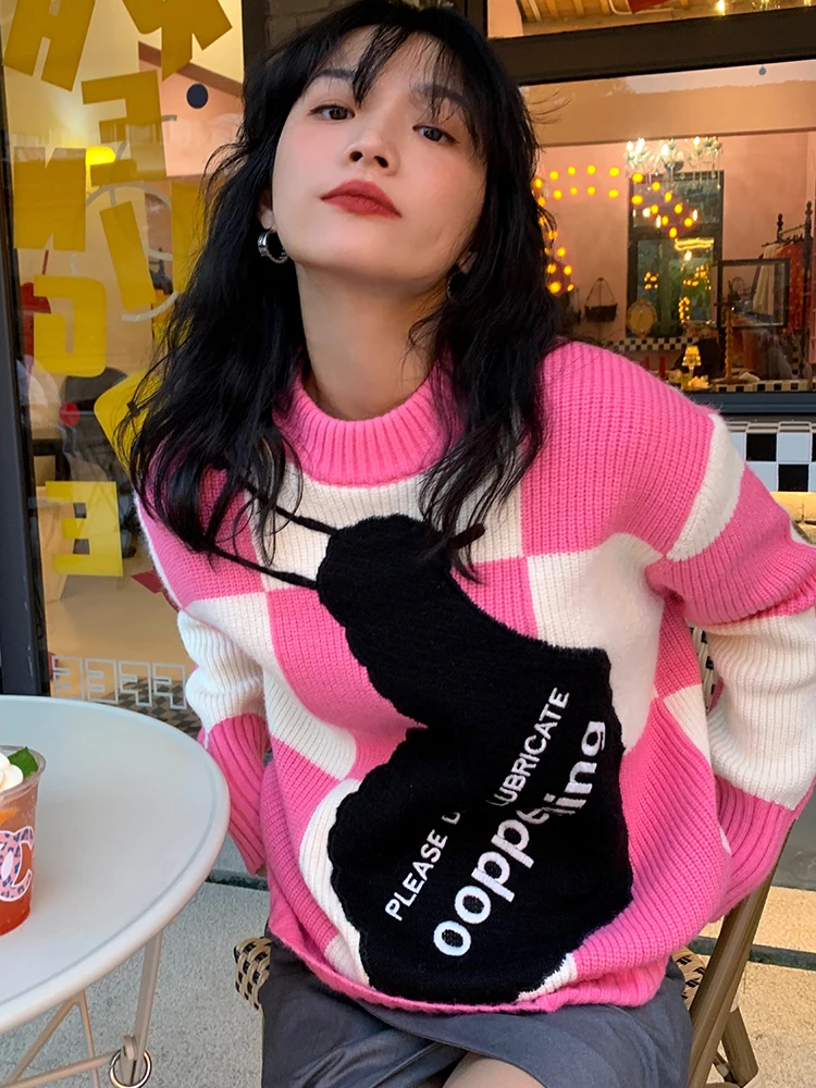 

Pink Knitted Sweater Women's Loose Fit Overhead round Neck Design Sensation 2026 New Style Casual Streetwear Office Wear