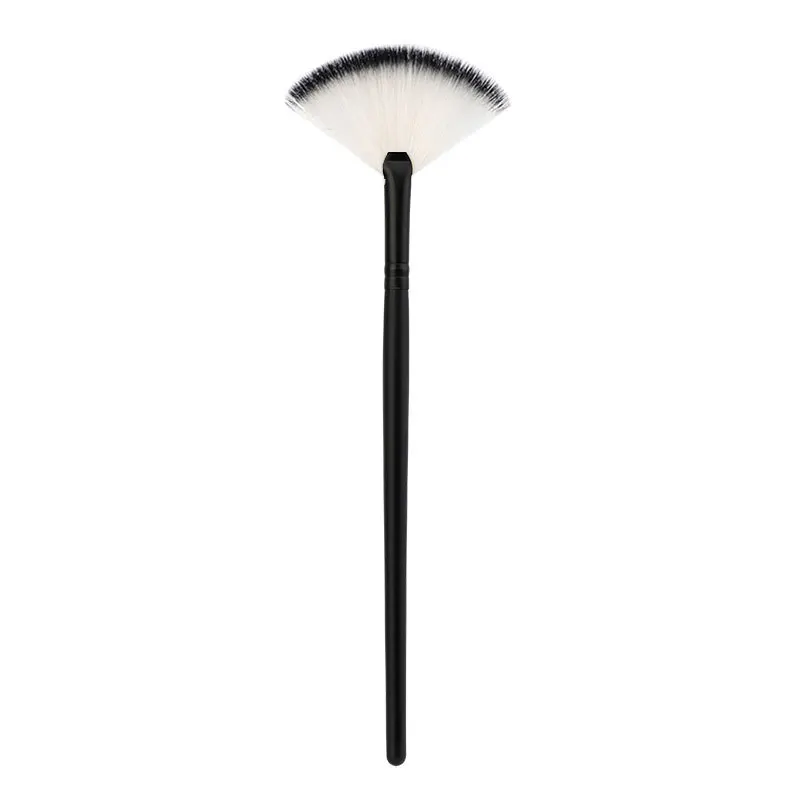 2pcs Fan  Facial Brushes Soft Makeup Brush Cosmetic Applicator Tools Wooden Handle and Soft Fiber