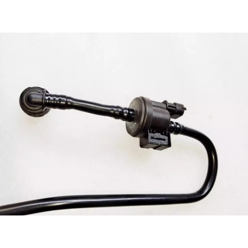 Suitable for 19-22 Boyue Carbon Can Solenoid Valve Intake Pipe Assembly Solenoid Valve Pipeline Assembly Solenoid Intake Pipe