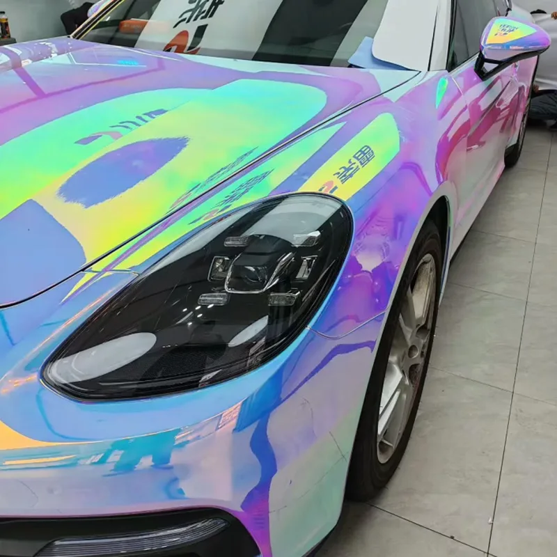 Gloss Iridescent Holographic Rainbow Chrome White Vinyl Wrap Roll Color Shift Adhesive Decal Film Motorbike Car Wrapping Sticker