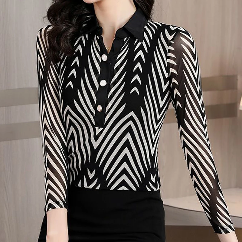 Women Korean Fashion Striped Print Elegant Blouses Office Lady Turn Down Collar Casual Button Shirts Long Sleeve Slim Tops Blusa