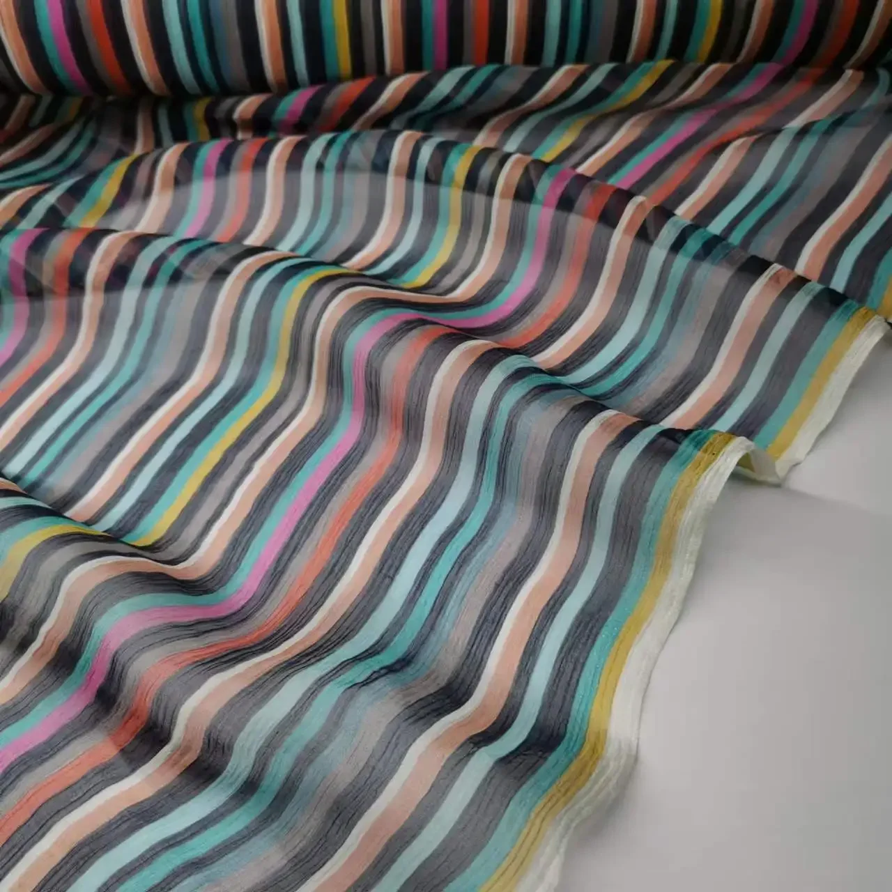 Super Deal Silk Georgette Crepe Fabric Rainbow Colorful Stripe Width 135cm Soft 7mm Dress Scarf Material