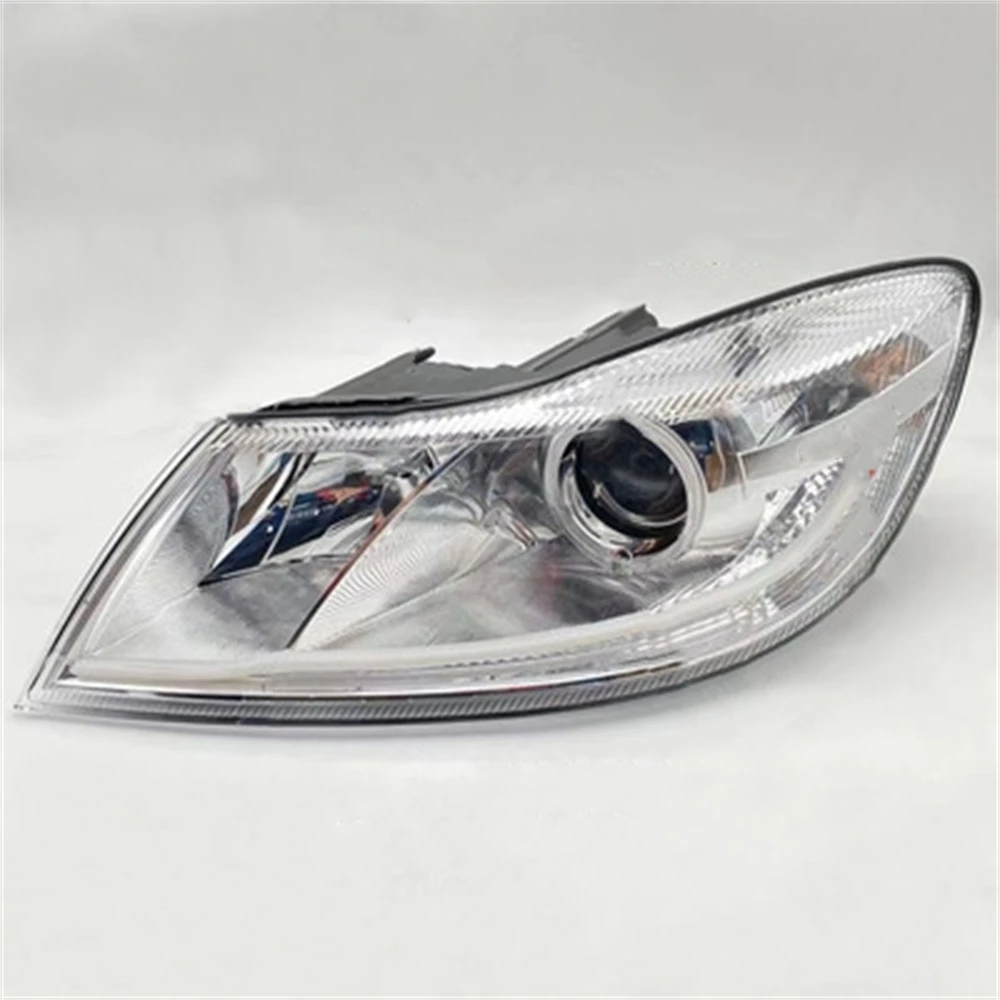 Headlight Assembly for Skoda Octavia upgrade to Xenon Led with Dynamic Turn Signal