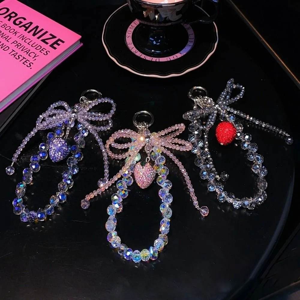 

Fashion Crystal Phone Chain Rhinestone Beaded Knot Bead Bow Pendant Strawberry Phone Hanging Rope Key Accessory