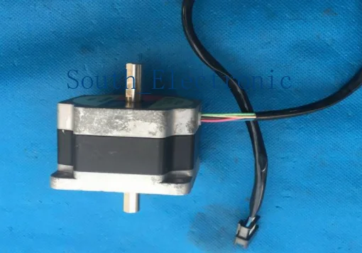 PK564NBW    stepper motor     ,  In good working condition, free shipping a