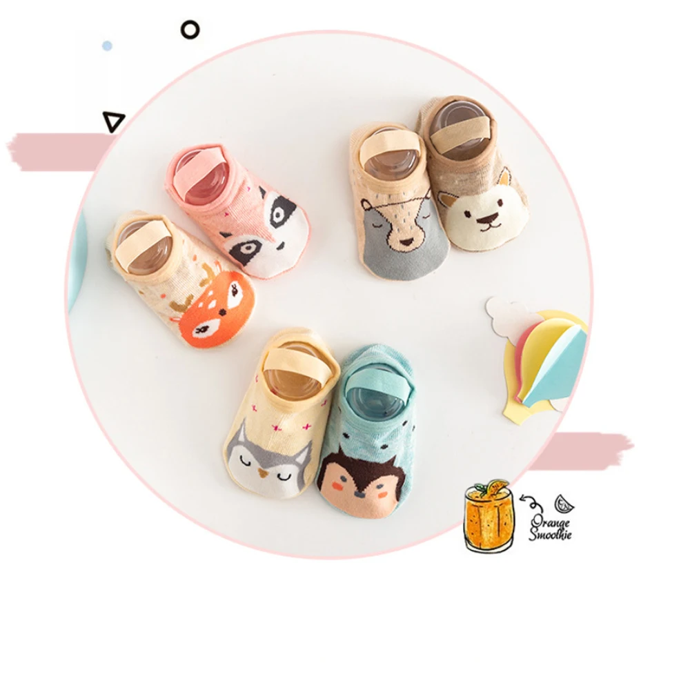 6 pairs of boys and girls' anti slip socks with cute cartoon animal patterns, comfortable and breathable baby floor socks