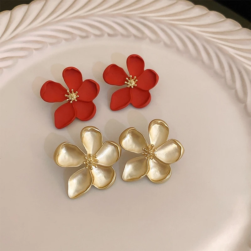 LATS Red White Gold Color Matte Texture Metal Flower Retro Earrings for Women Girl New Design Unique Fashion Jewelry Party Gifts