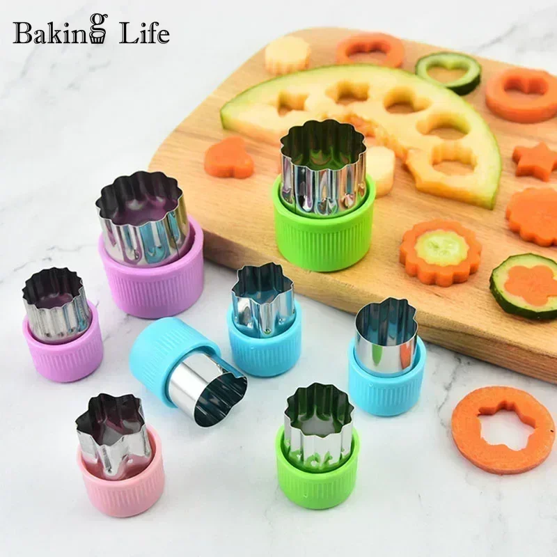 Heart Shape Vegetables Cutter Plastic Handle Cookie Cutters Sandwiches Cutter Stainless Steel Fruit Cutting Die Kitchen Gadgets