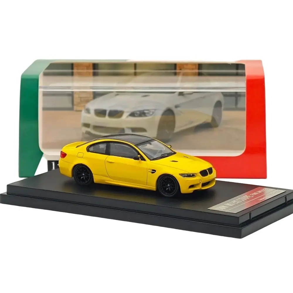 

Fine model 1:64 for M3 E92 COUPE Yellow&Green Diecast Model Car Miniature Limited Collection vehicle toy models