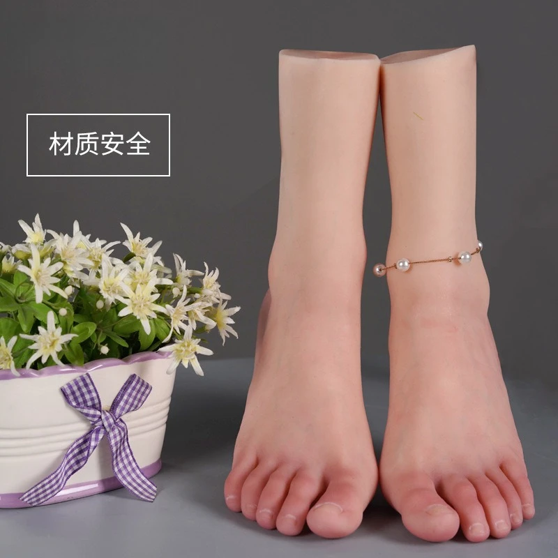 

Customizable Simulation Silicone Foot Model Toe Belt Bone Foot Model Joint Positioning False Foot Shoes and Socks